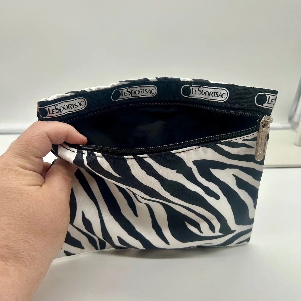 LeSportsac Zebra Print Nylon Cosmetic Pouch Black‎ White Zipper Travel Bag